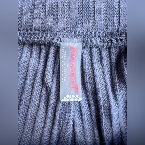 NEW FREE PEOPLE $68 FP Movement Lace-Up Comfort High-Waist 5.5” Shorts Sz M Cozy - Picture 6 of 11